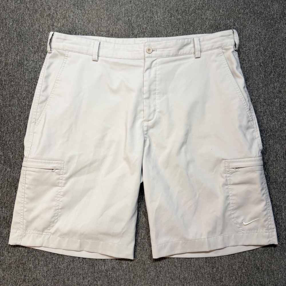 Nike Golf Mens Dri-FIT Cargo Shorts Light Bone Beige 401501-072 Size 34